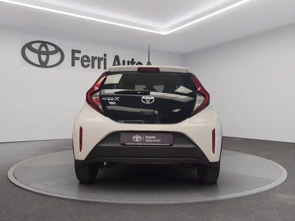 TOYOTA Aygo x 1.0 active 72cv s-cvt del 2022