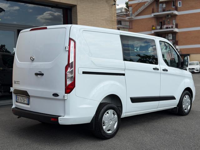 FORD Transit Custom 300 2.0 EcoBlue Hybrid 130 L1H1 (NESSUN VINCOLO)