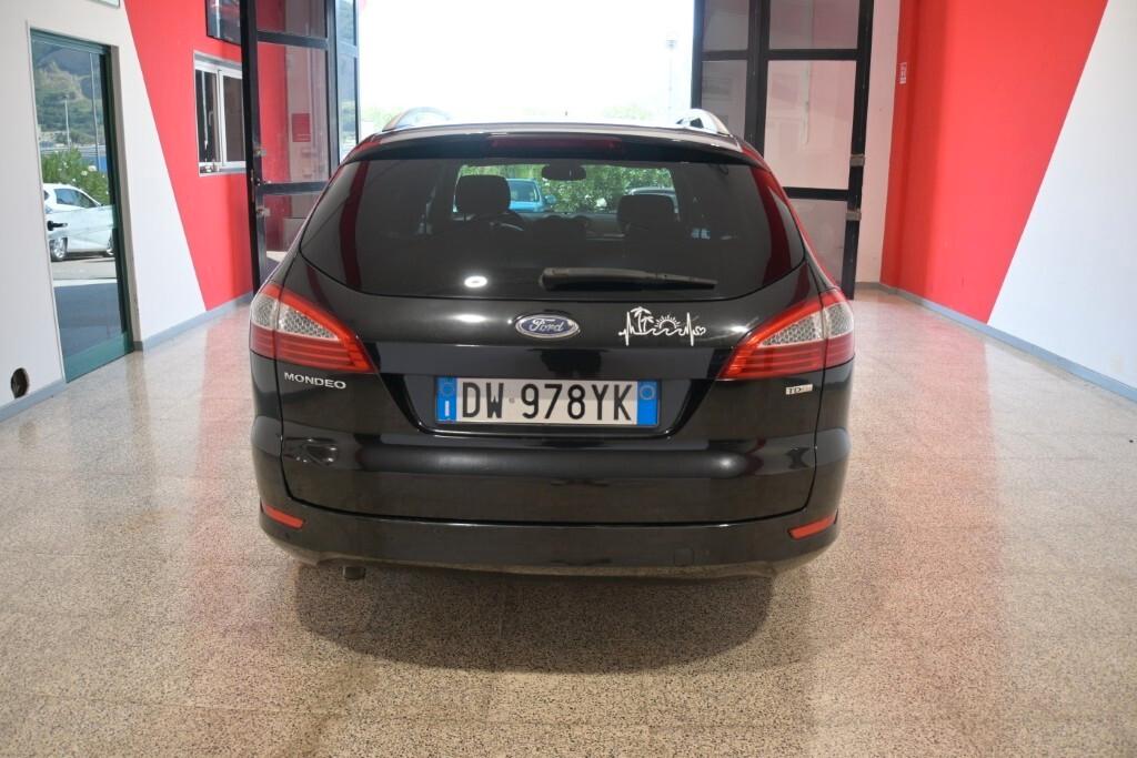 Ford Mondeo 2.0 TDCi 140 CV 4 porte Titanium DPF
