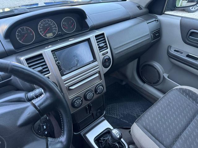 NISSAN X-Trail 2.2 dCi Elegance