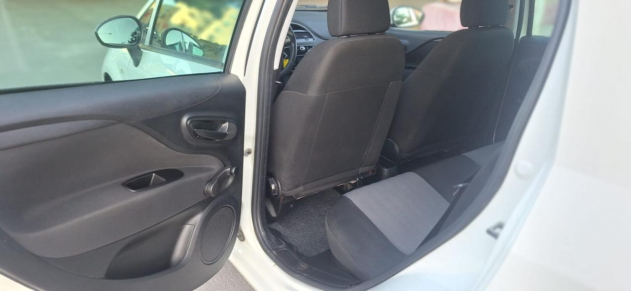 Fiat Punto 1.2 8V 5 porte Street