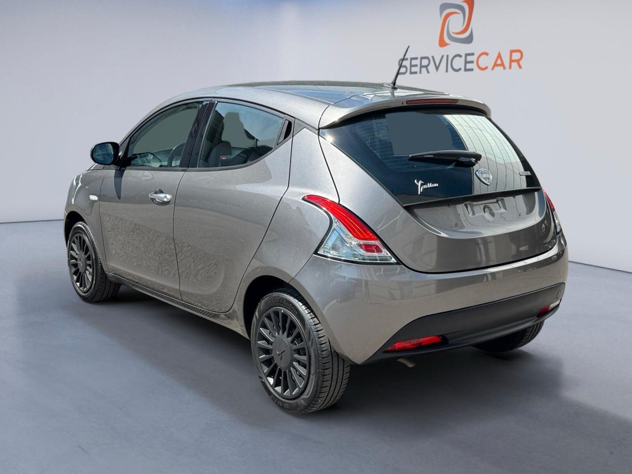 Lancia Ypsilon 1.0 FireFly 5 porte S&S Hybrid