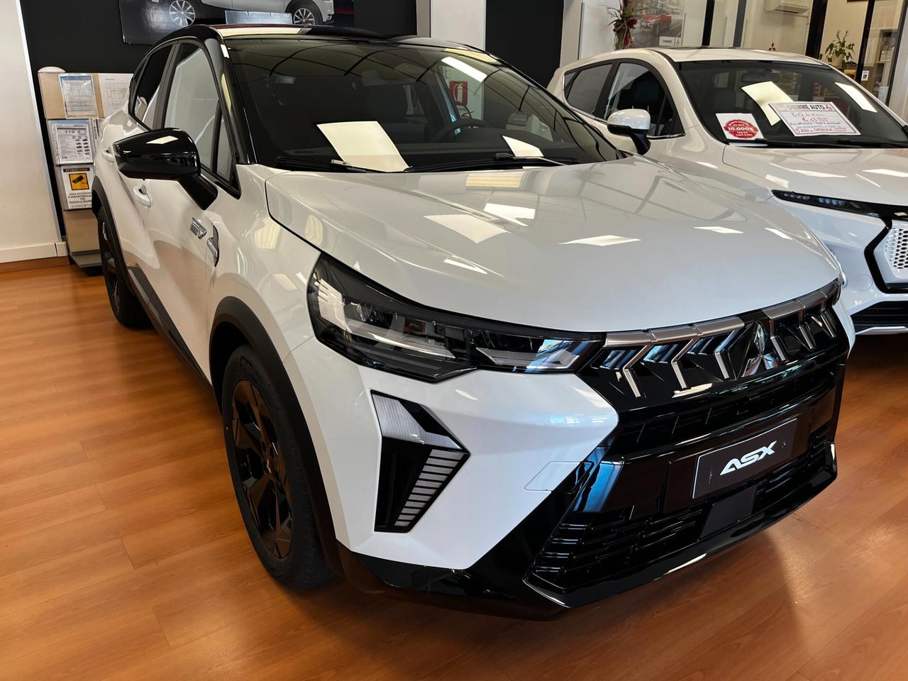 Mitsubishi ASX Black Edition Full Hybrid