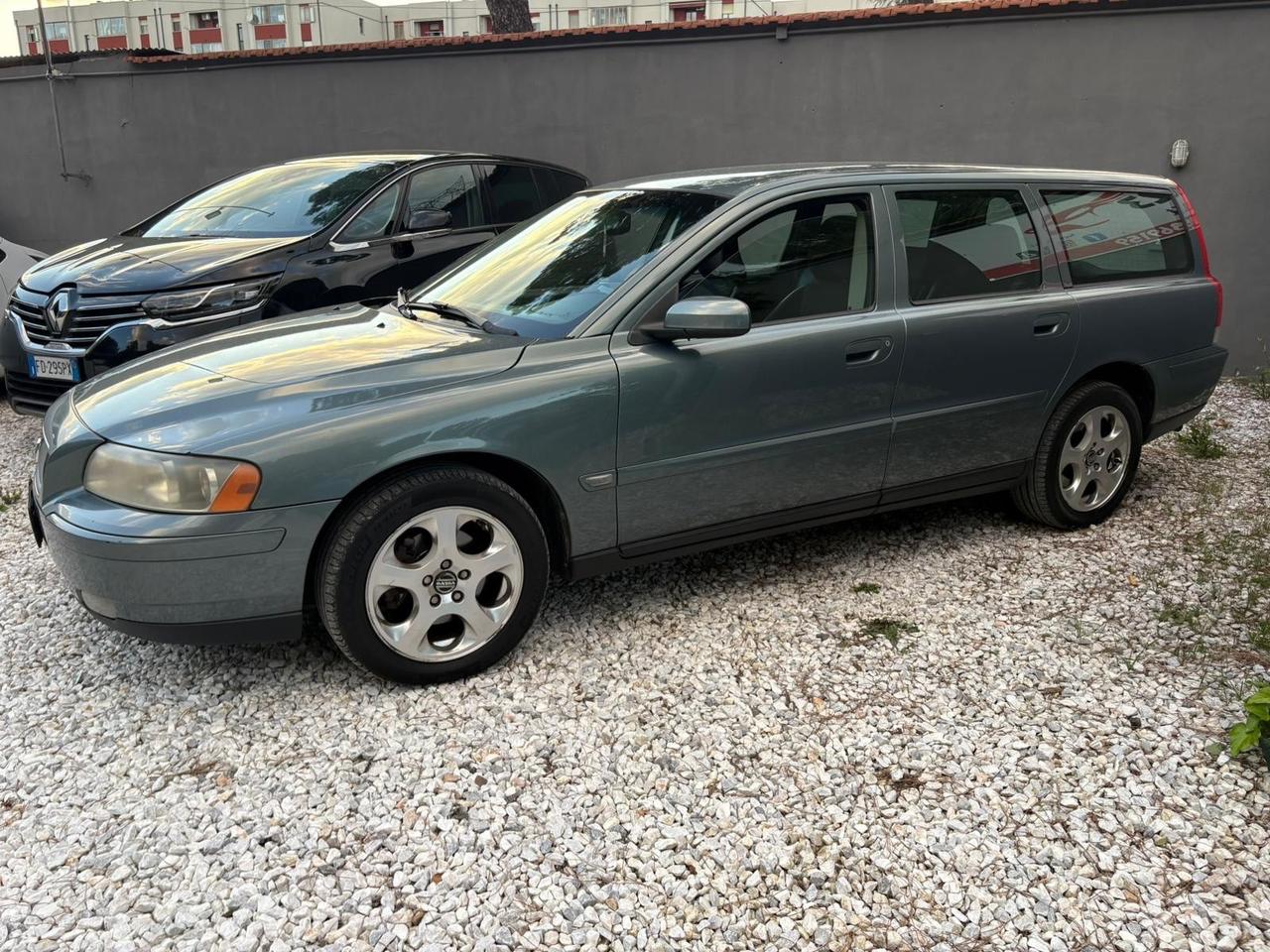 Volvo V70 Summum Bi-fuel Gpl
