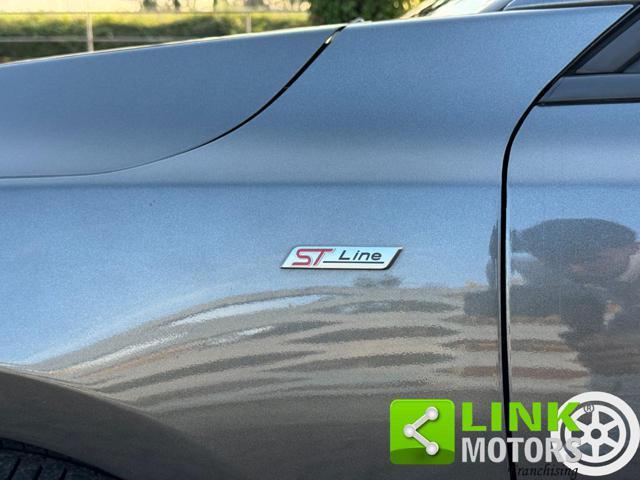 FORD Focus 1.0 EcoBoost Hybrid 125 CV MHEV St-Line