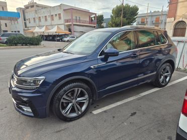 Volkswagen Tiguan 2.0 BiTDI SCR DSG 4MOTION Executive R-Line BMT