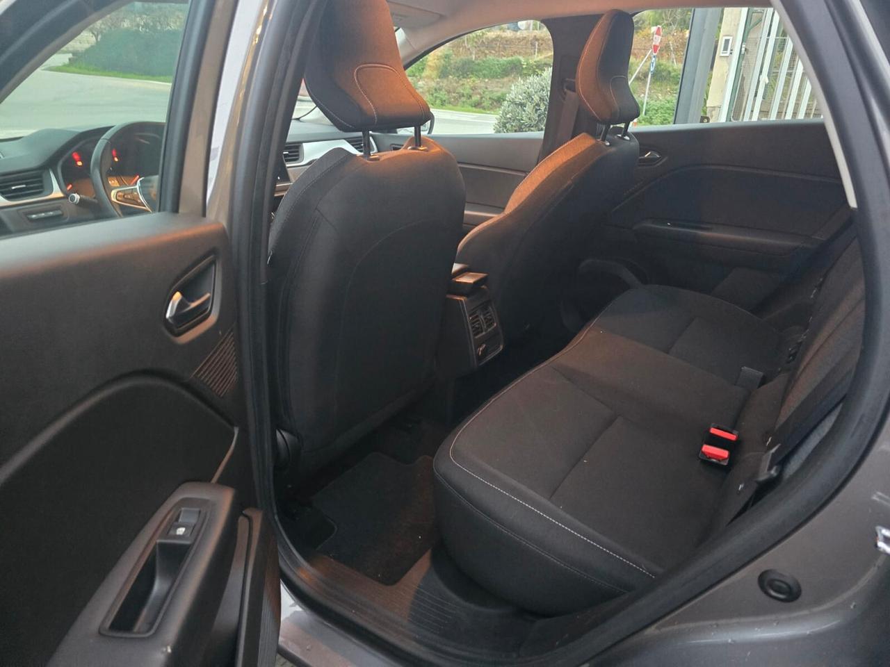 Renault Captur Blue dCi 115 CV EDC Initiale Paris