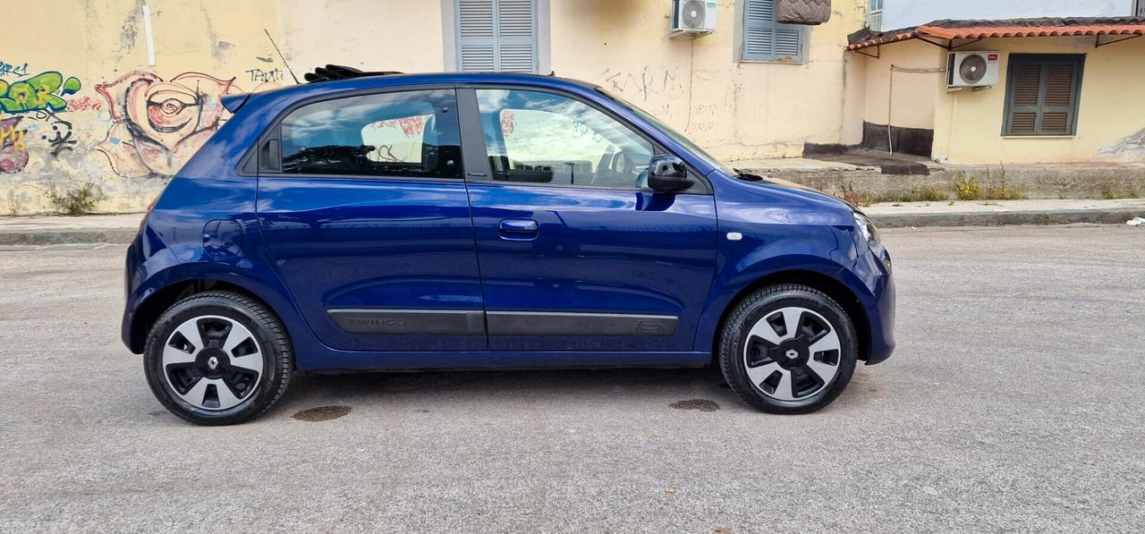 Renault Twingo 1.0 BENZINA 69CV LIMITED/CABRIOLET