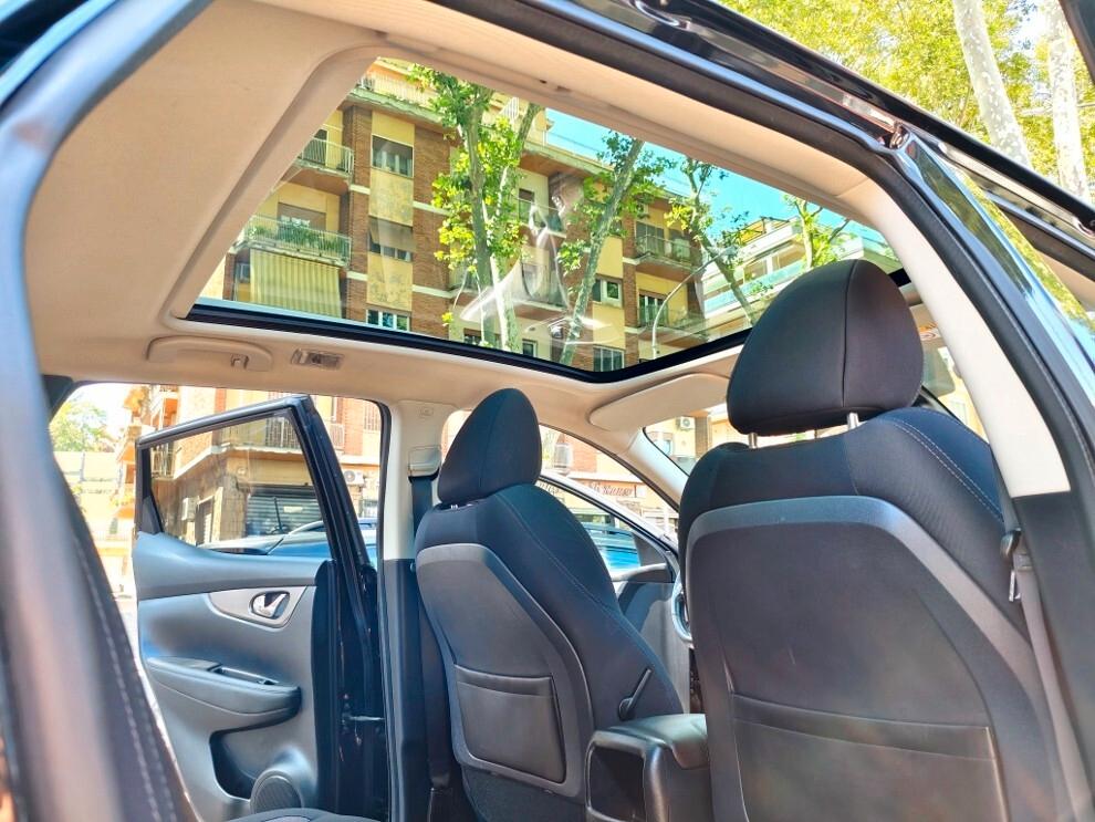 Nissan Qashqai 1.5 DCI 360° TETTO P NAVI FULL EURO 6