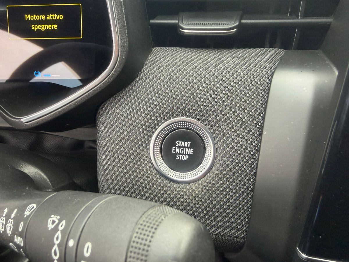 RENAULT - Clio - Full Hybrid E-Tech 145 CV E. Alpine