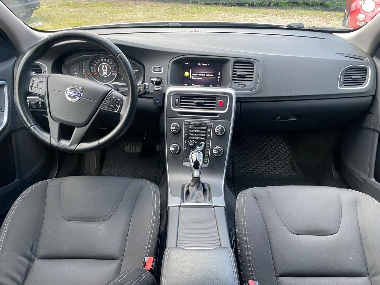 Volvo V60 2.0 Diesel - Automatico - Neopatentati