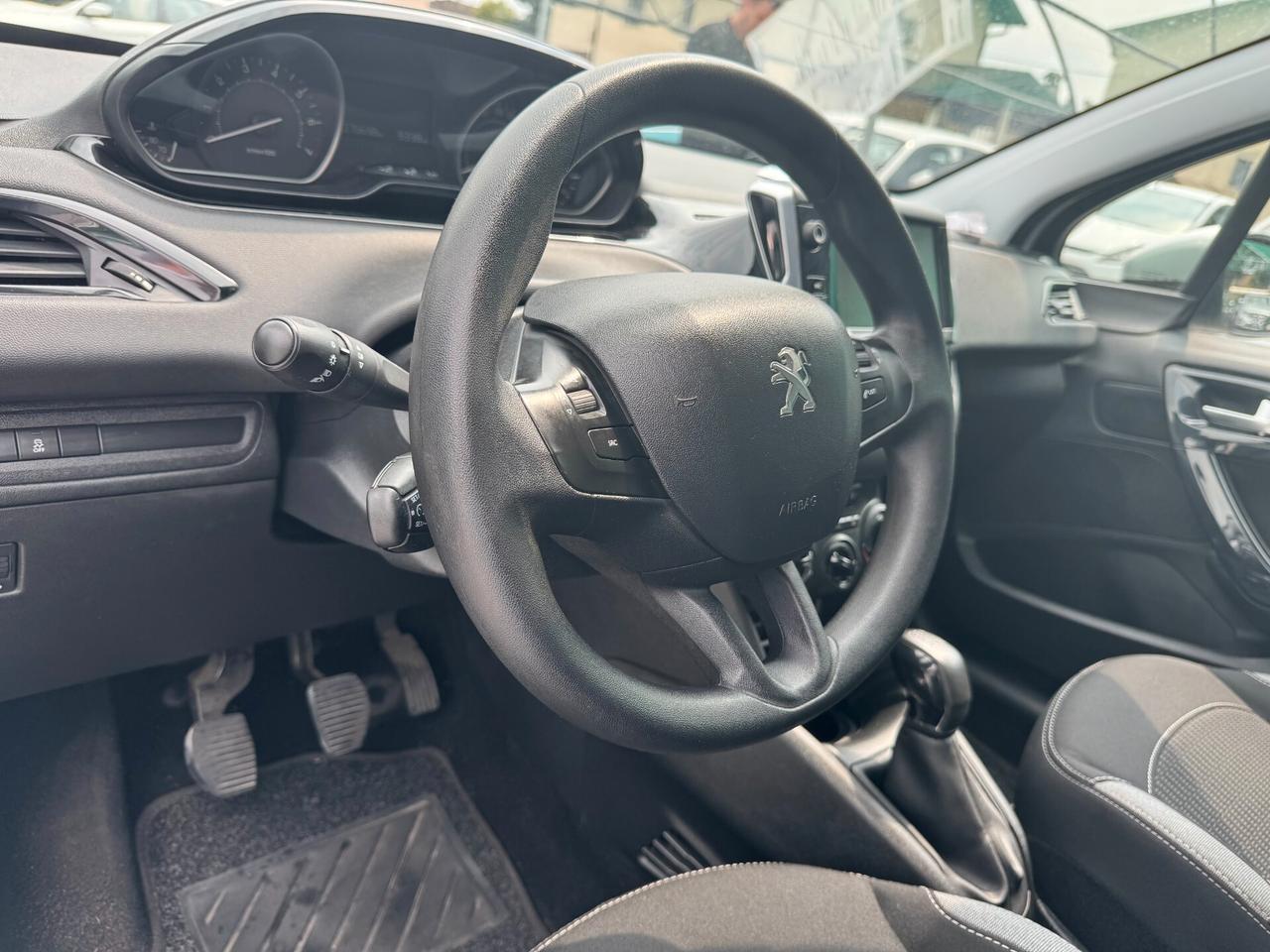 Peugeot 208 PureTech 82 5 porte Access