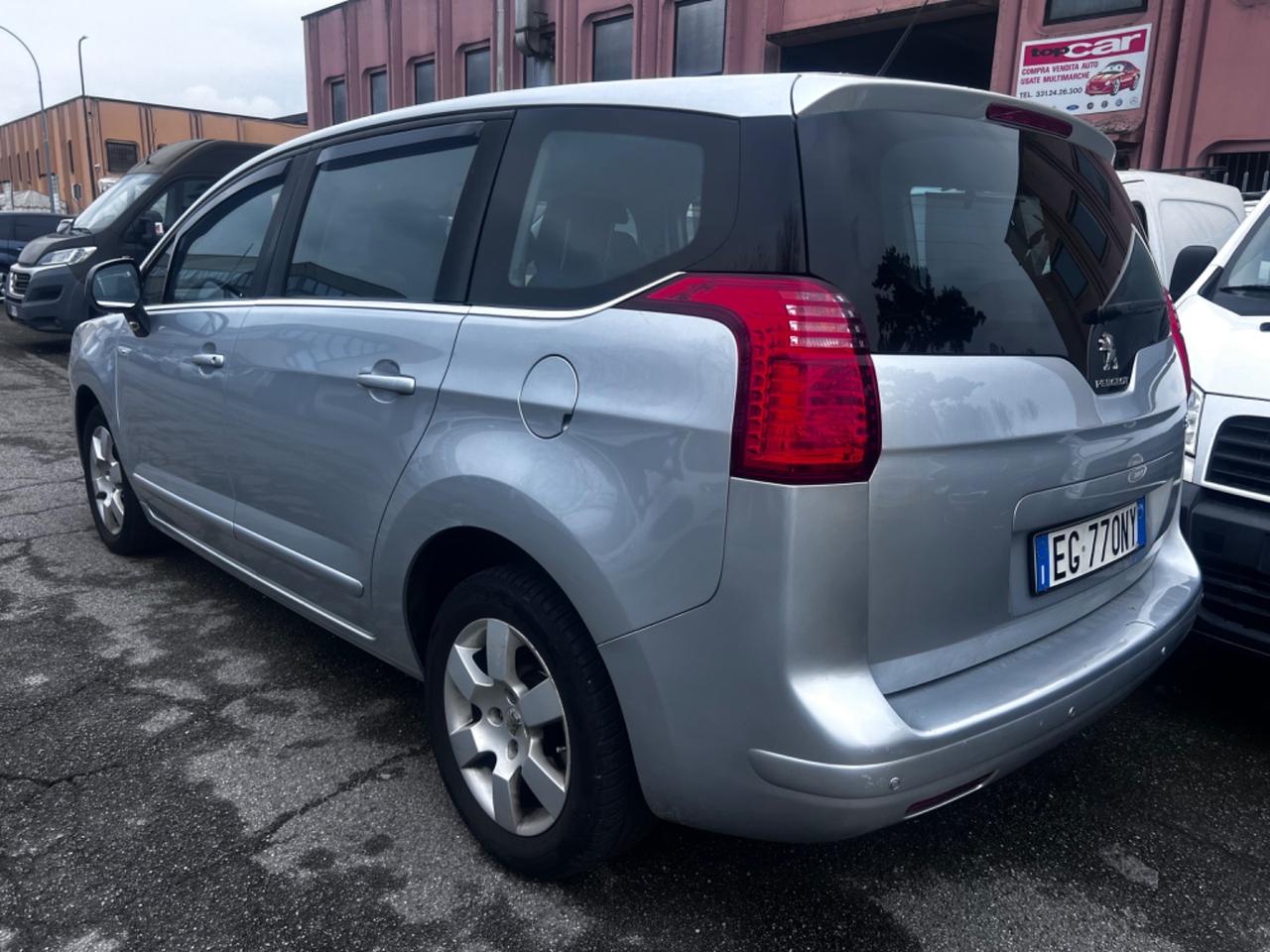 Peugeot 5008 1.6 HDi 112CV Business