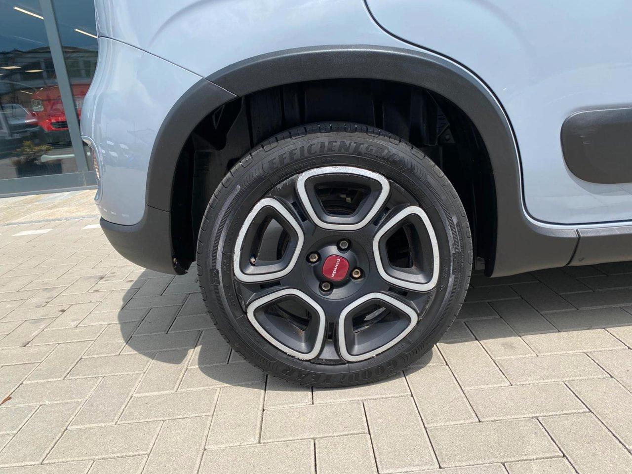 Fiat Panda 1.0 firefly hybrid City Life s&s 70cv 5p.ti
