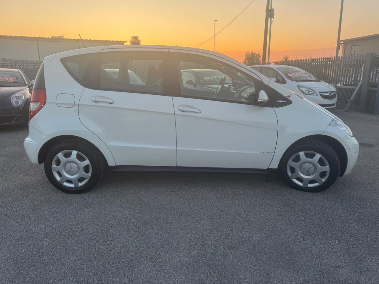 Mercedes-benz A 160 A 160 BlueEFFICIENCY Special Edition