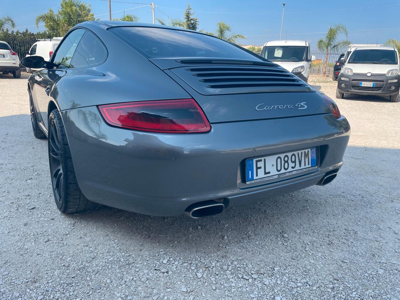 Porsche 911 Carrera 4S Coupé