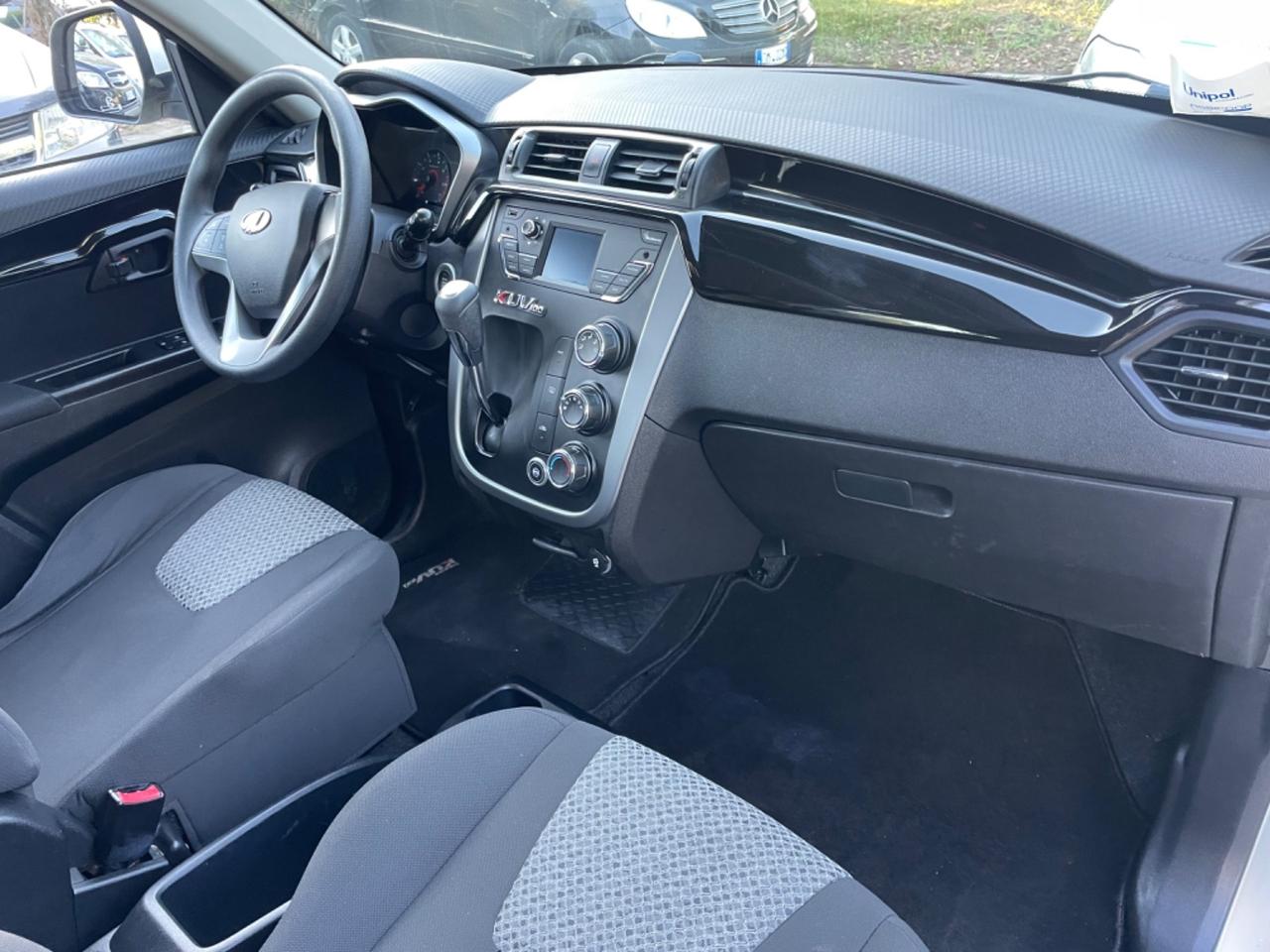 Mahindra KUV100 1.2 VVT M-Bifuel(GPL) K6+ GPL