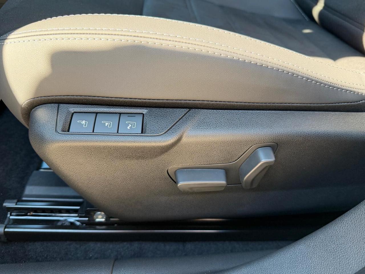 Fiat 600 Hybrid 145 CV DCT MHEV Sport Edizione Milano Cortina 26