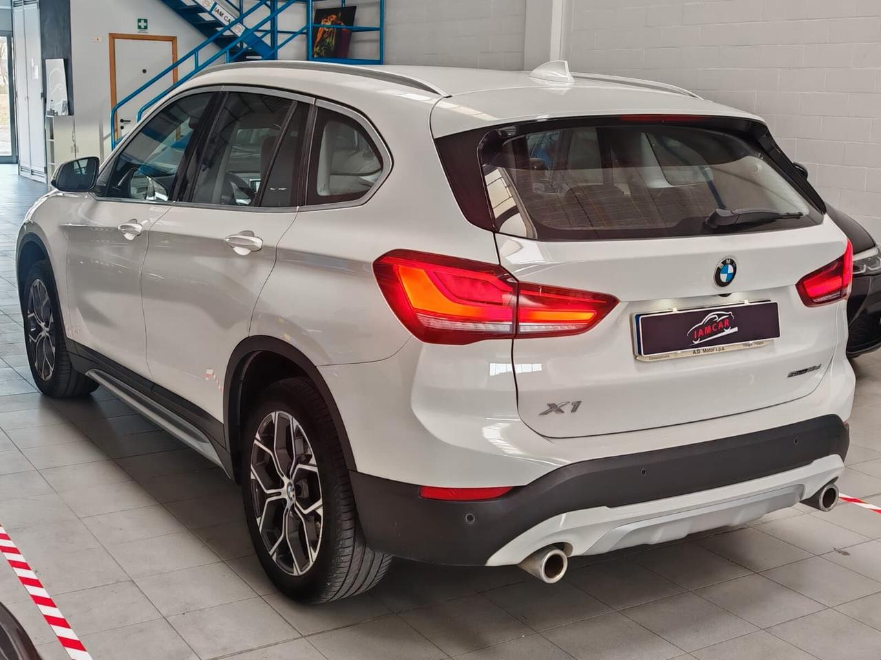 Bmw X1 sDrive18d xLine
