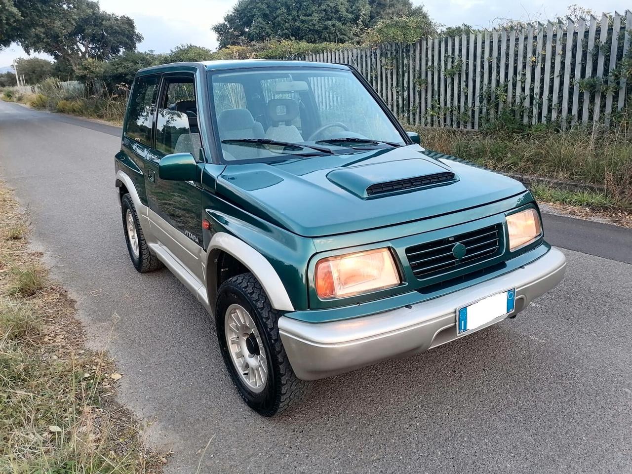 Suzuki Vitara 1.9 T.D. – 4x4 – 1998