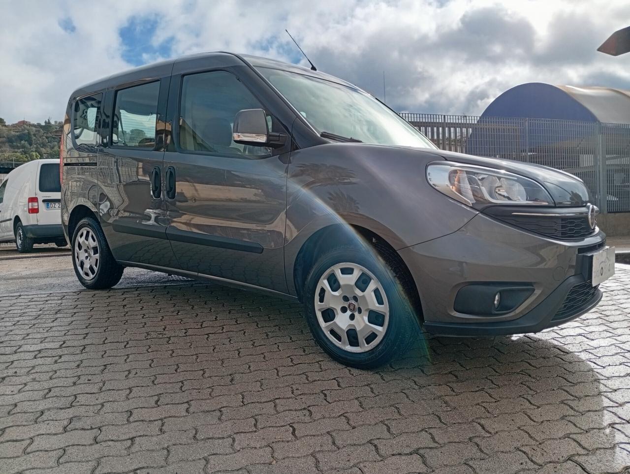Fiat Doblo Doblò 1.4 T-Jet 16V Natural Power Lounge