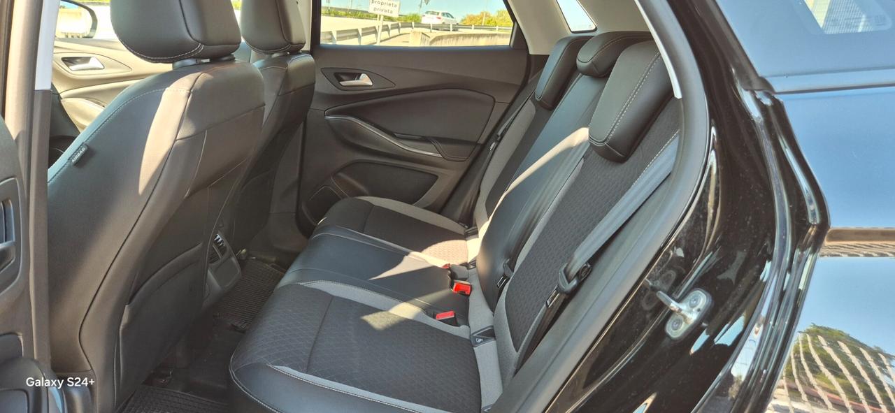 Opel Grandland X 1.2 Turbo 130 CV Advance NEOPATENTATI