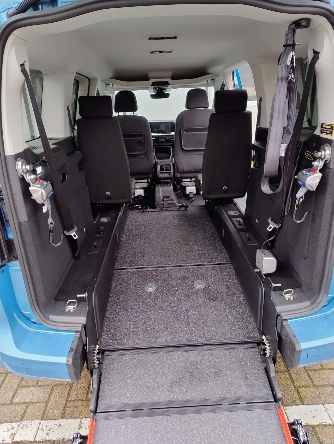 Ford Connect Passo Lungo Trasp disabili Benzina Automatico