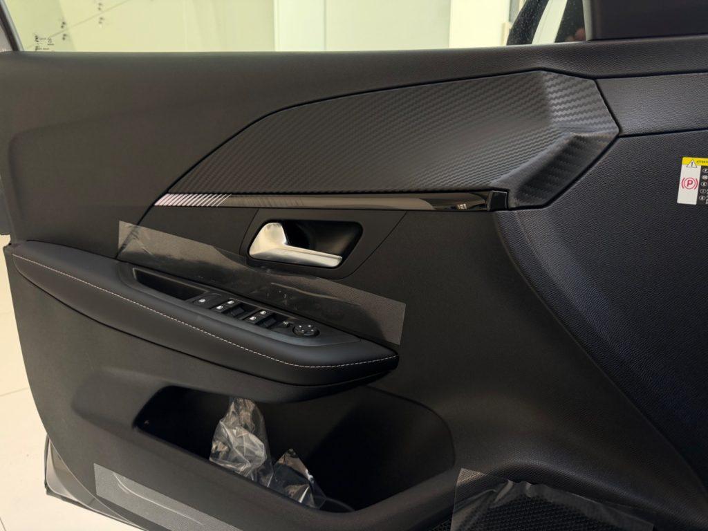 Peugeot 208 Hybrid 110 e-DCS6 Allure da 230,00 mensili ant.0