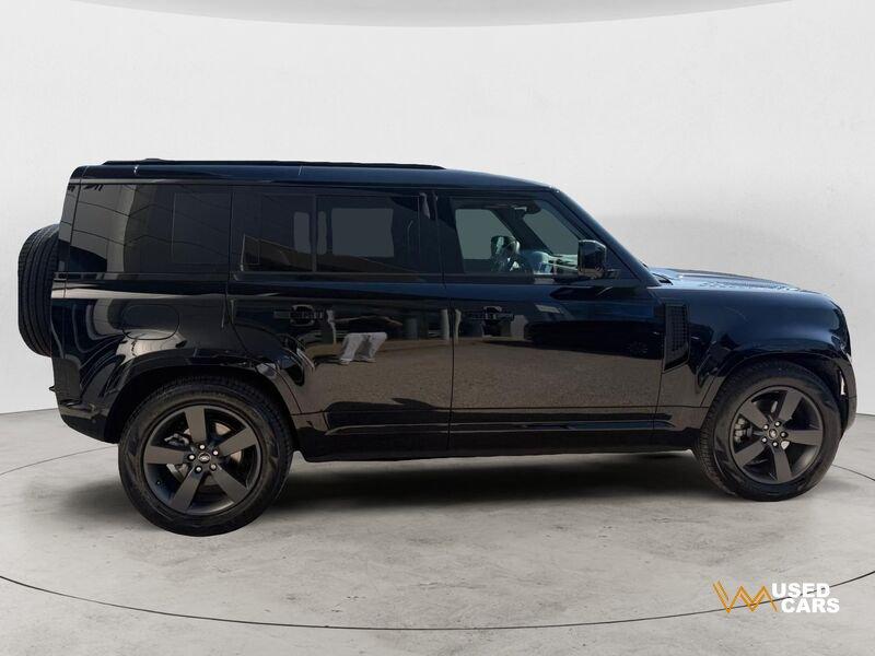 Land Rover Defender 3.0D I6 200 110 X-Dynamic SE AWD auto.