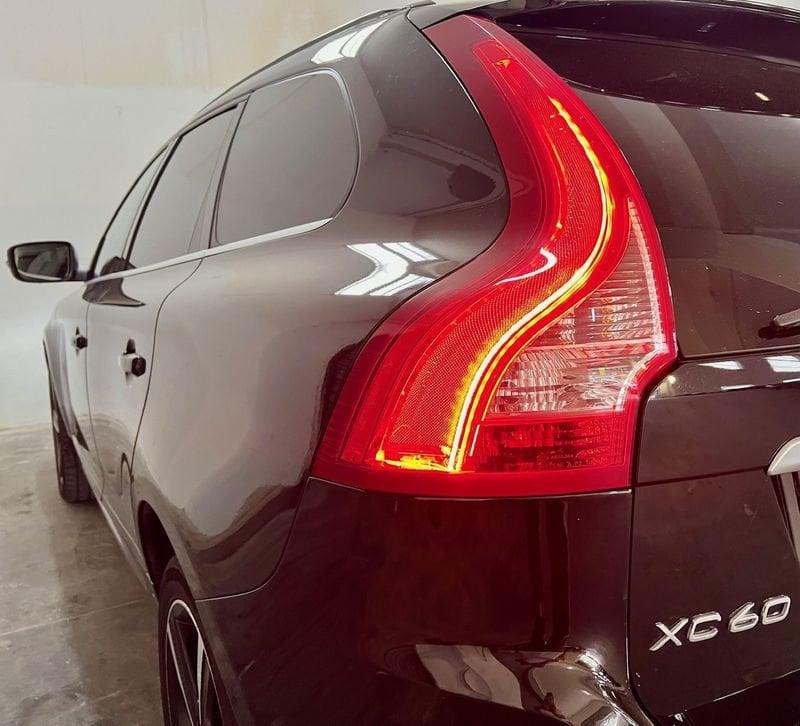 Volvo XC60 D4 190cv Geartronic R-Design Kinetic