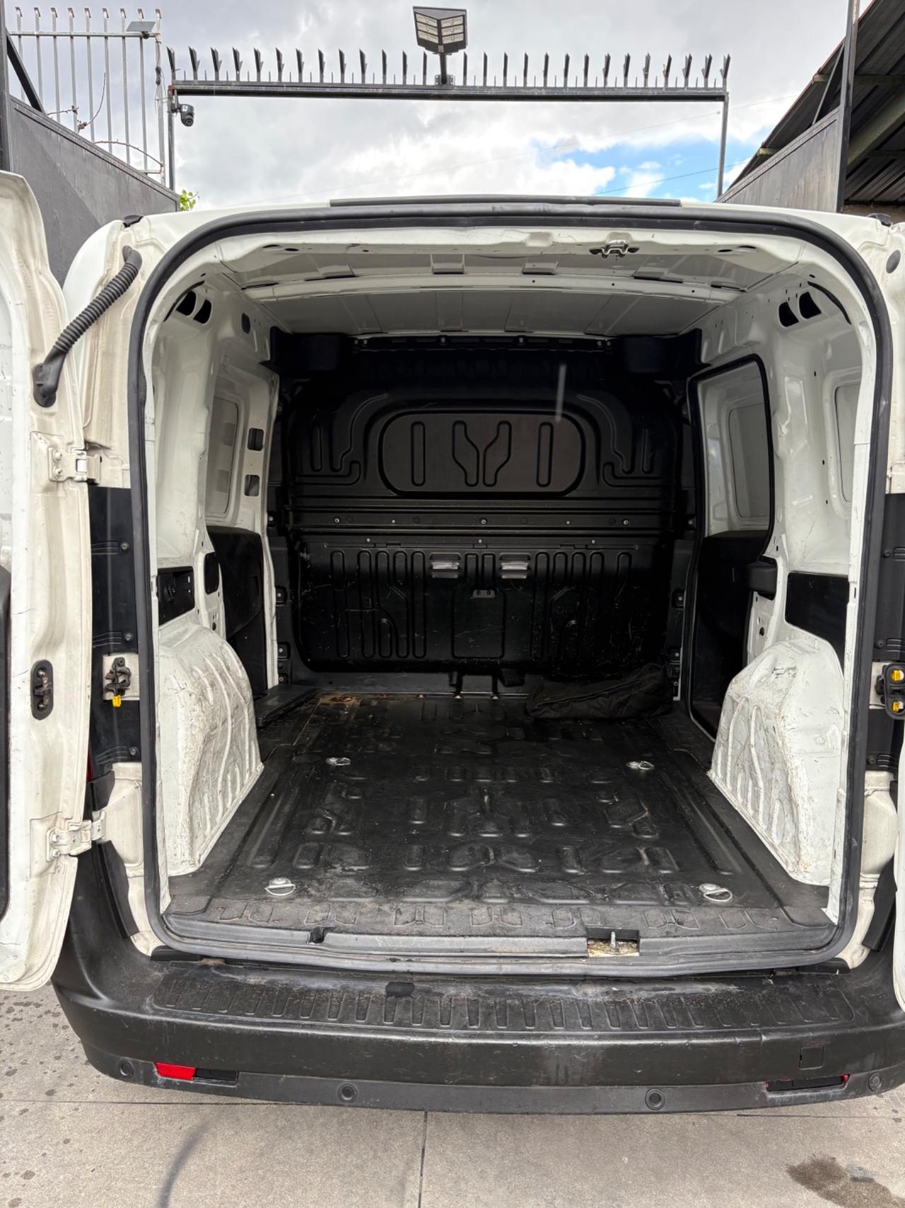 Fiat doblò 1.3 multijet 90cv 3 posti a sedere