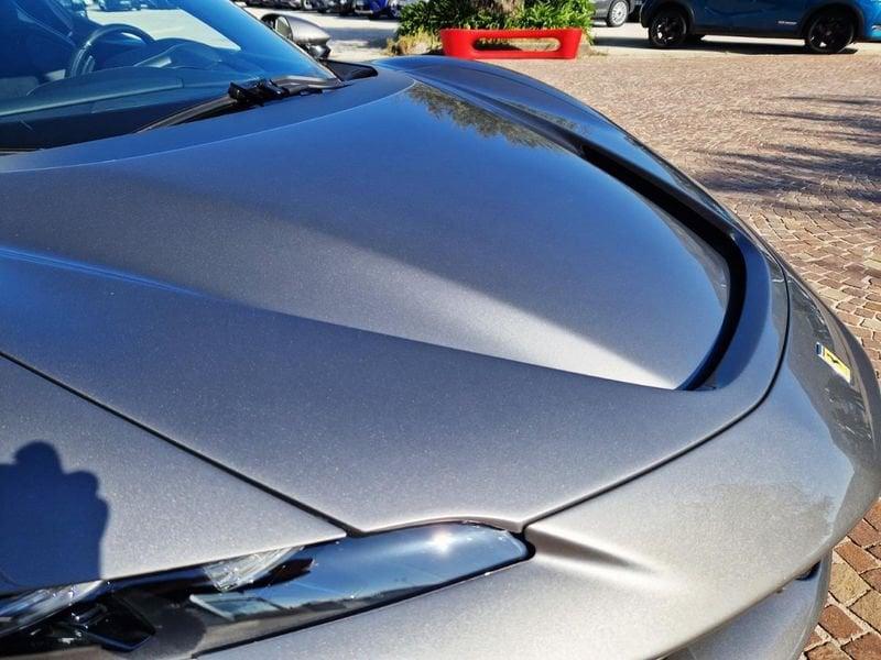 Ferrari SF90 SF90 Stradale