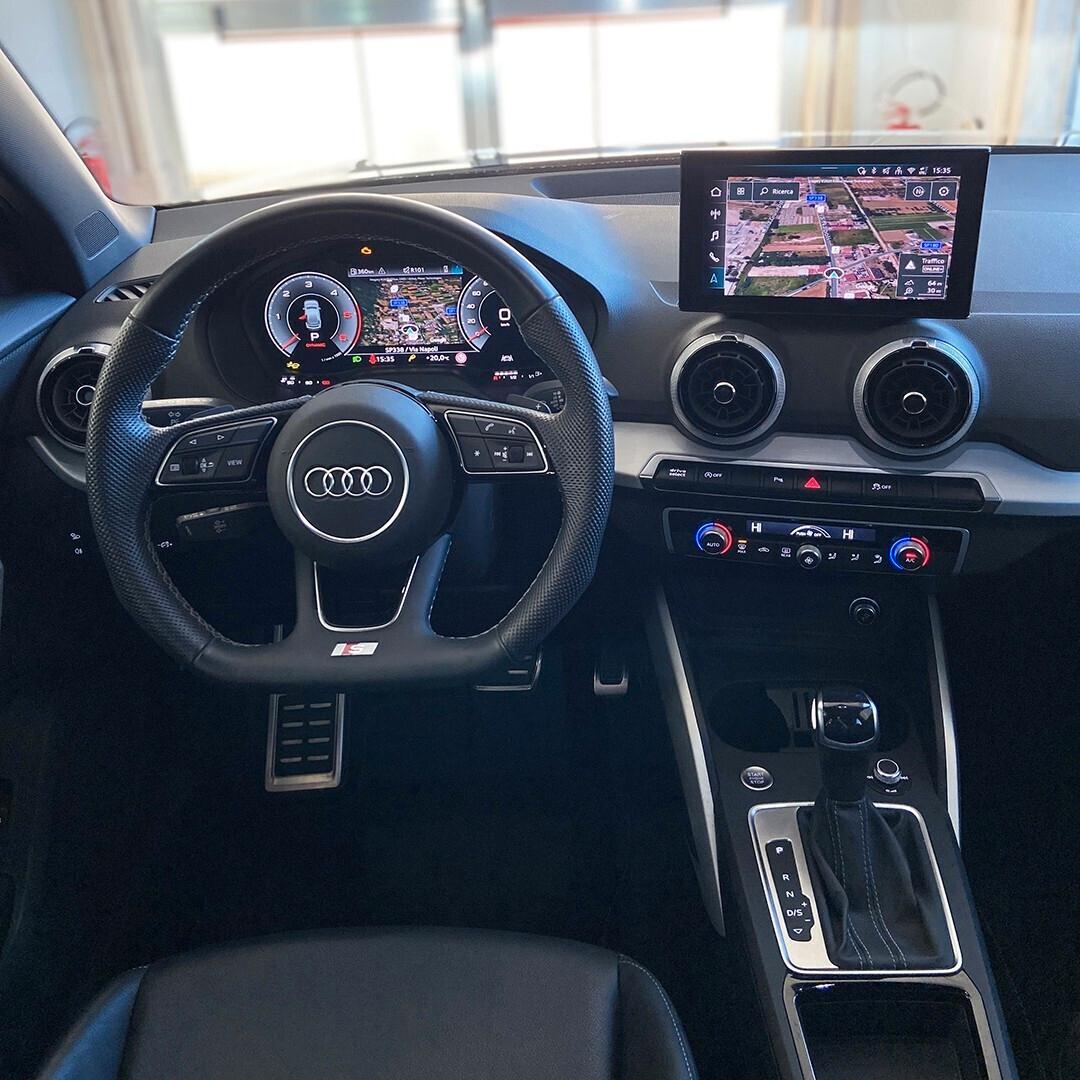 Audi Q2 35 TDI S line edition identity black 2.0 150cv