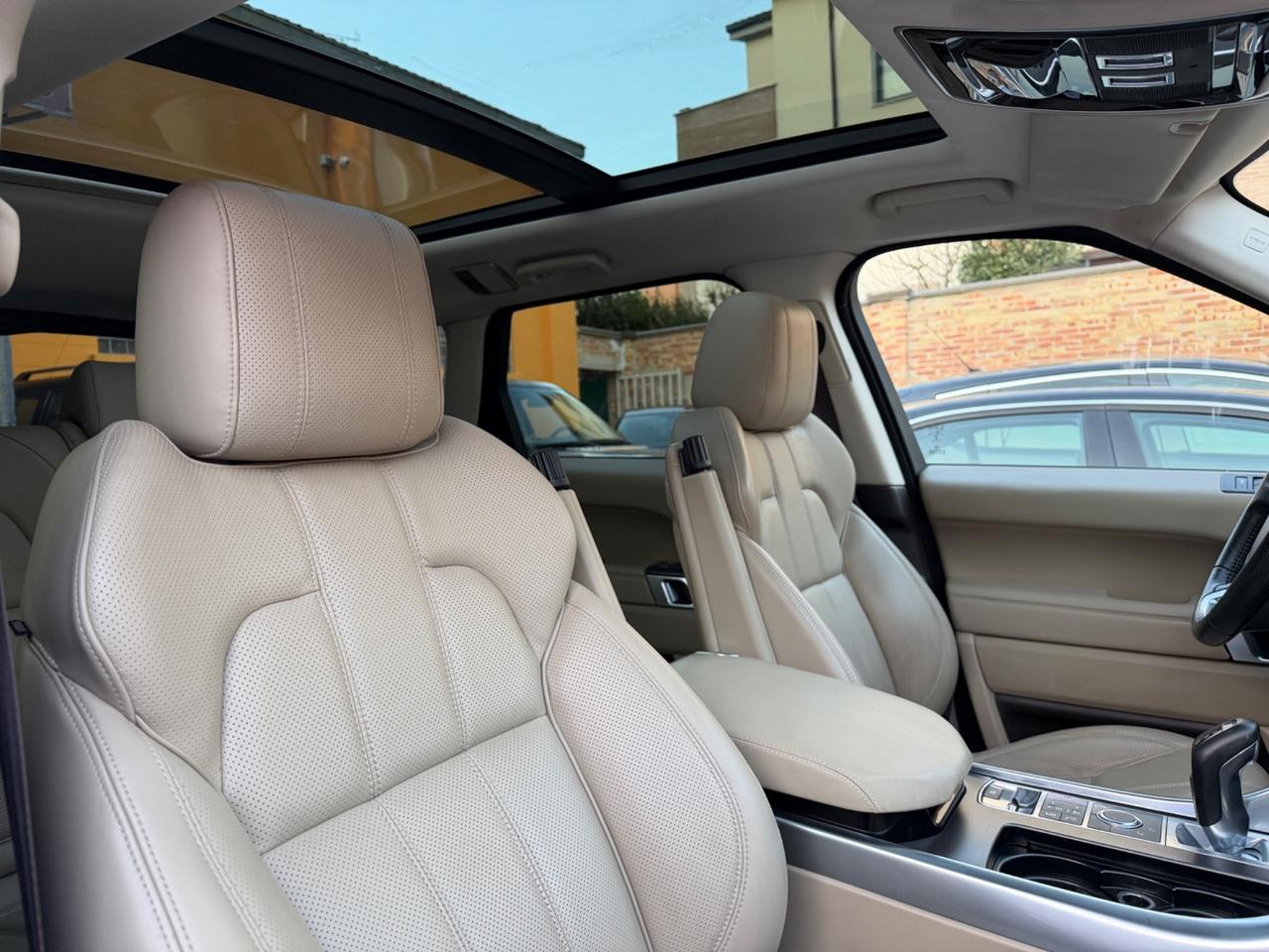 Land Rover Range Sport 3.0 TDV6 HSE Dynamic