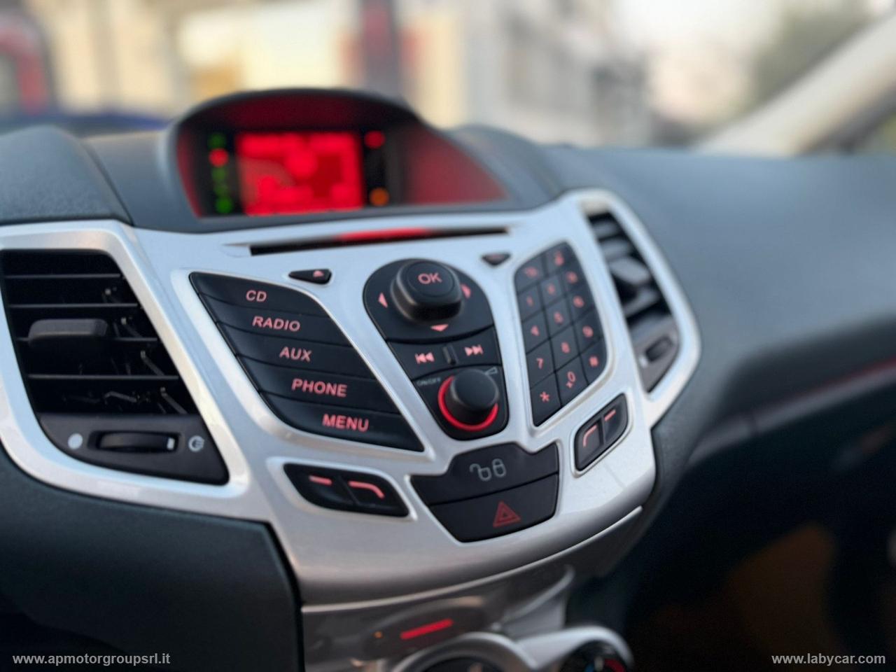 FORD Fiesta 1.4 TDCi 68 CV 5p. Titanium