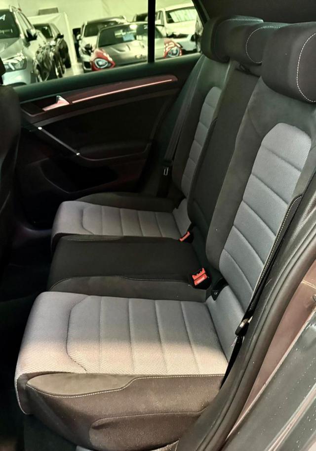 VOLKSWAGEN Golf 1.4 TSI 5p. R-Line