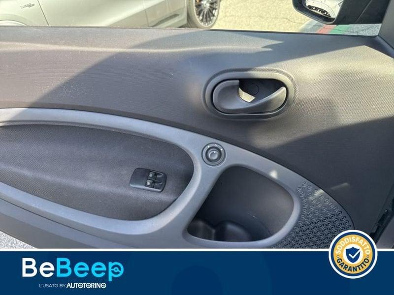 smart fortwo EQ PURE 22KW