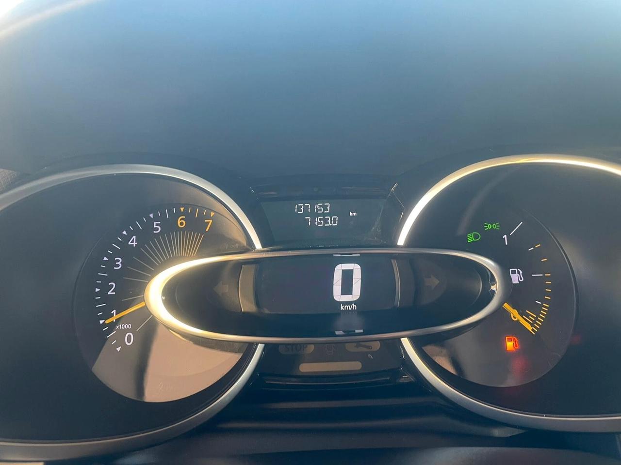 Renault Clio TCe 12V 90 CV Start&Stop 5 porte Energy Duel