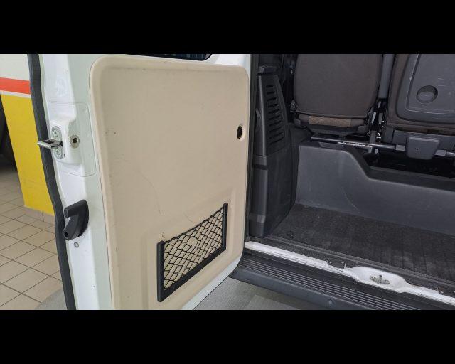 FIAT Ducato Panorama 9 posti 30 CH1 2.3 mjt 140cv E6d-temp-DE