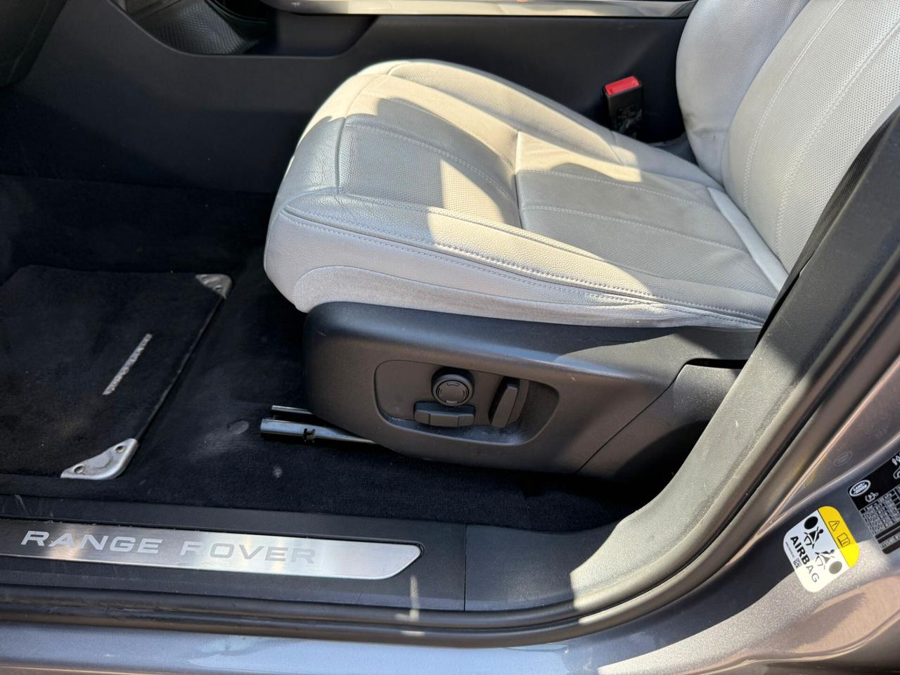 Land Rover Range Evoque 2.0D I4-L.Flw 150 CV AWD Auto R-Dynamic