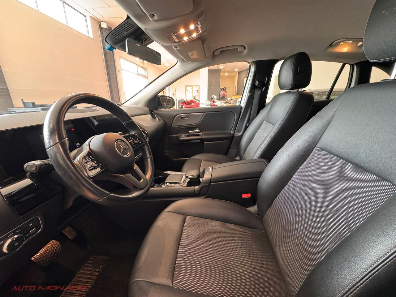 Mercedes-benz GLA 180d Sport 2021