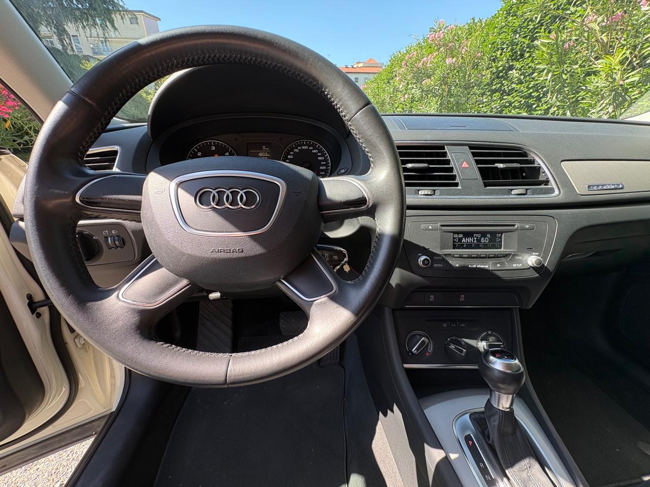 Audi Q3 2.0 TDI quattro S tronic Business