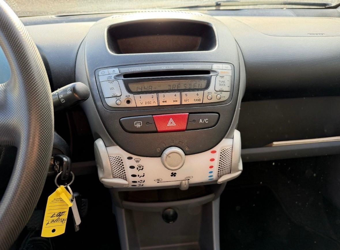 Peugeot 107 1.0 68CV 3p. Desir