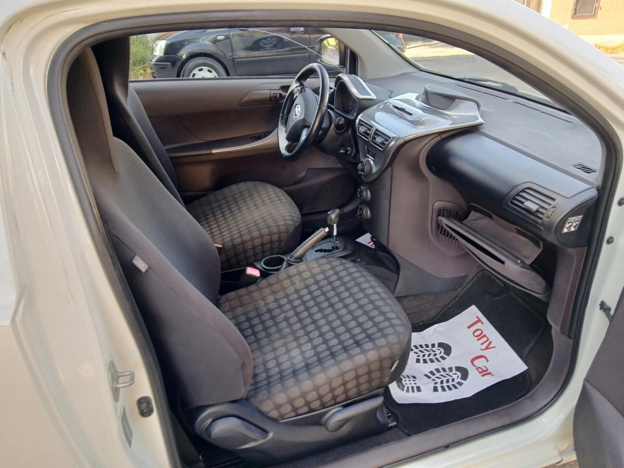 Toyota iQ anno 2009 GPL revisionato fino al 2032