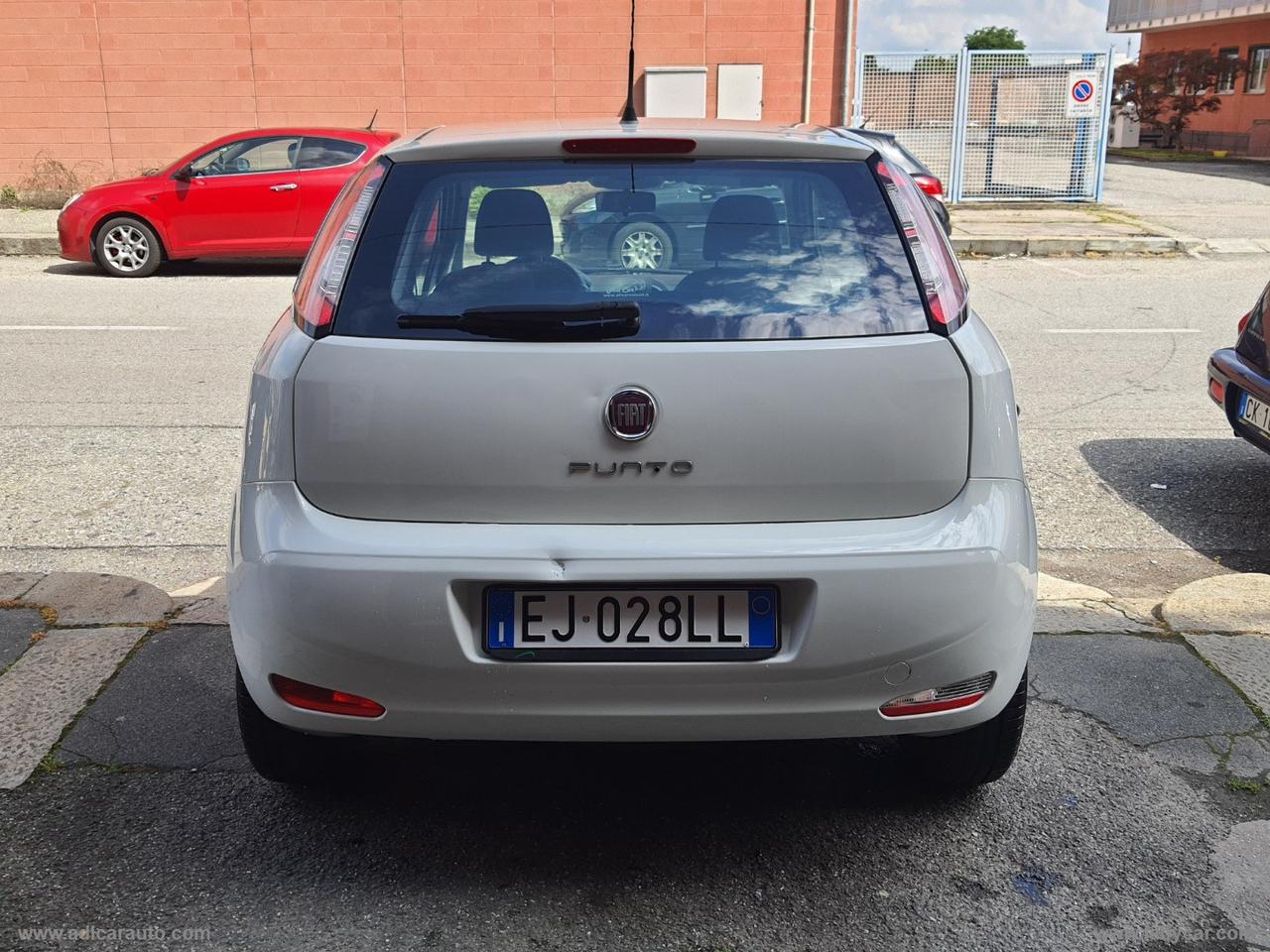 FIAT Punto 1.4 S&S 8V Dualogic 5p. Lounge