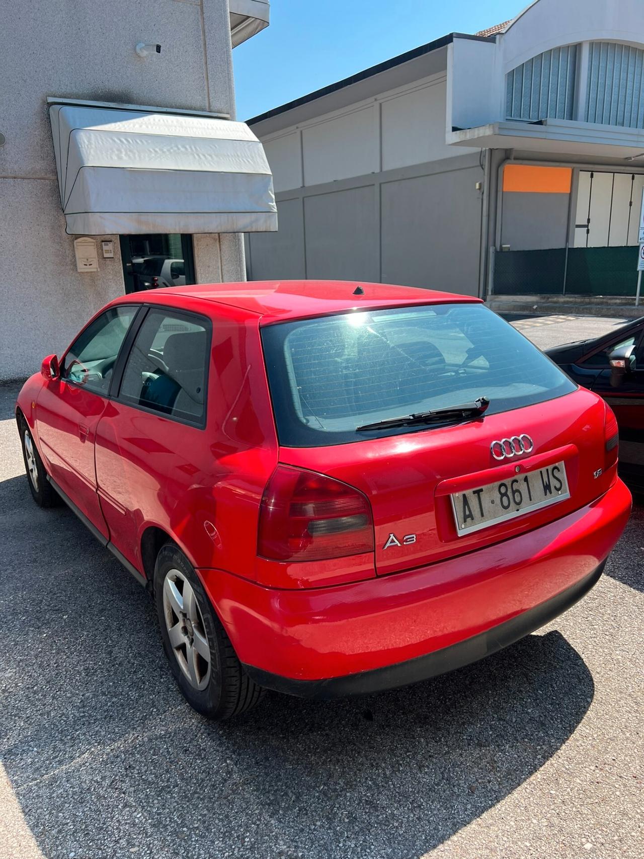 Audi A3 1.8 20V cat 3p. Ambition