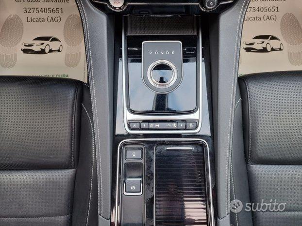 Jaguar F-Pace R-Sport 2.0d 180cv AWD Aut.