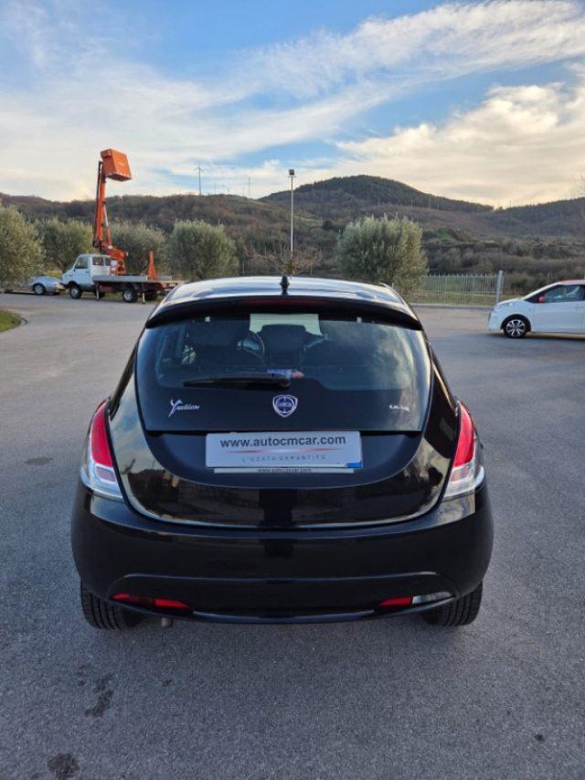 LANCIA Ypsilon 1.2 69 CV 5 porte GPL Ecochic Gold