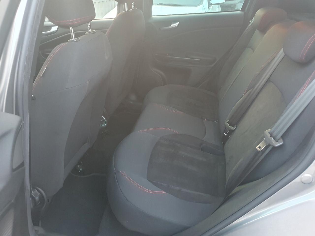 Alfa Romeo Giulietta 1.6 JTDm-2 105 CV Sprint 2015