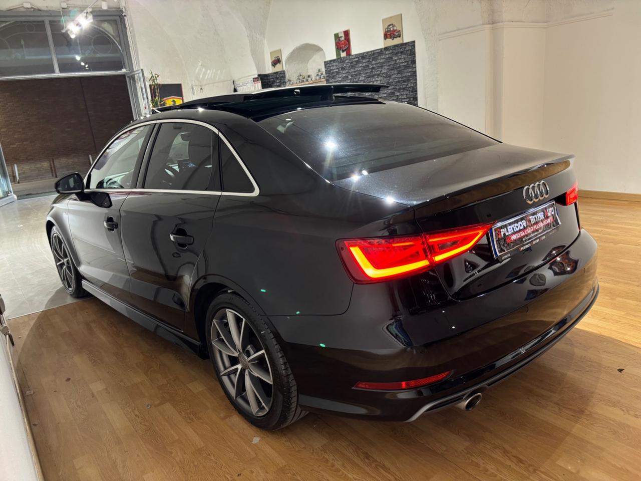 Audi A3 Sedan 1.6 TDI S tronic s-line plus